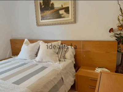 ¿Eres docente y buscas un piso tranquilo, bien ubicado y listo para entrar a vivir durante el curso escolar? Este piso en Roquetas es perfecto para ti.