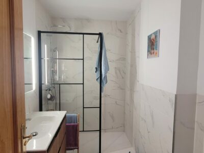 Habitación Exterior en Avda. Juan XXIII, Málaga Capital.
