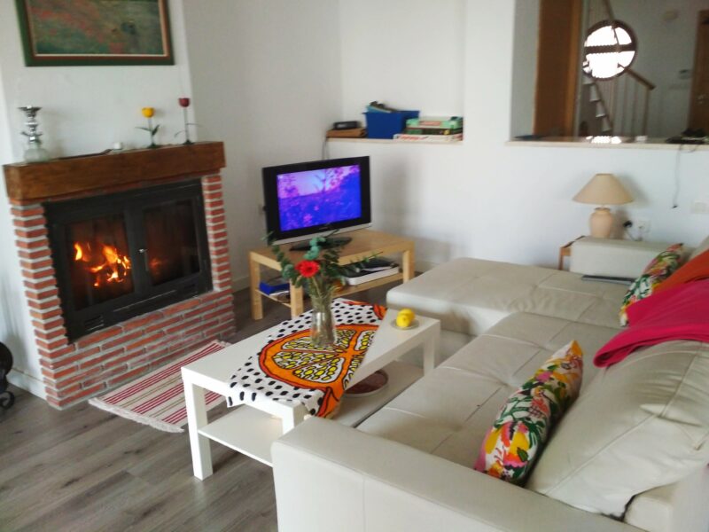 Amplio chalet pareado