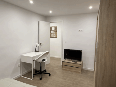 Habitación XL en Alicante Capital.
