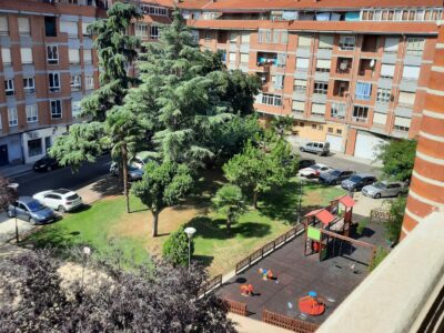 APARTAMENTO en La Bañeza (León)
