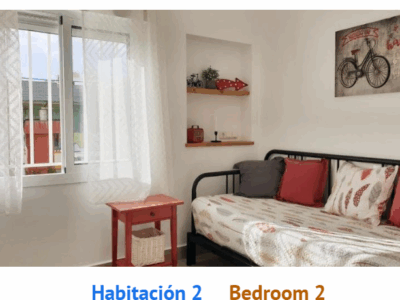 Precioso y funcional apartamento en Los Boliches con excelente ubicación a tan sólo 300 metros de la playa y todos los servicios esenciales cerca.