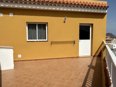 Piso en Cabo Blanco, Arona, Tenerife.