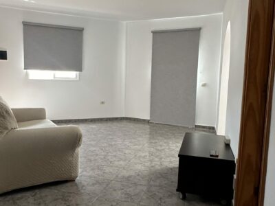 Piso en Cabo Blanco, Arona, Tenerife.