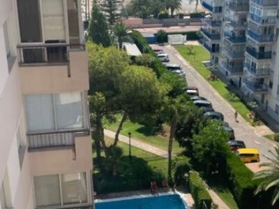 Apto en Benicasim, Castellón.