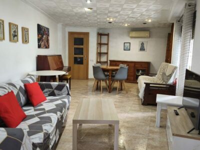 Piso en Barrio del Pla, Alicante Capital.