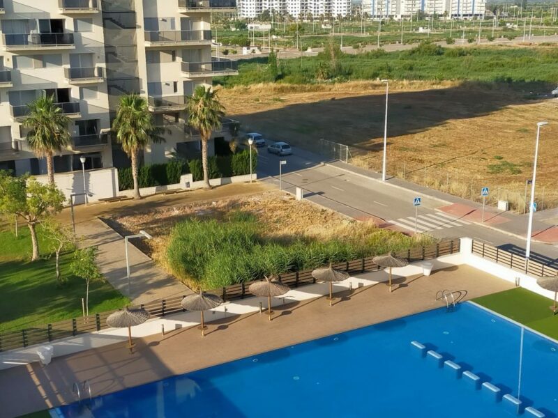 Apto en El Grao de Moncófar, Castellón.