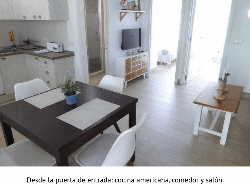 Precioso y funcional apartamento en Los Boliches con excelente ubicación a tan sólo 300 metros de la playa y todos los servicios esenciales cerca.