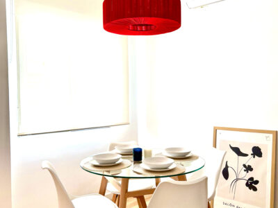 Apartamento A ESTRENAR situado a solo 200 metros de la playa, muy luminoso y ubicado en la ciudad de Cádiz.