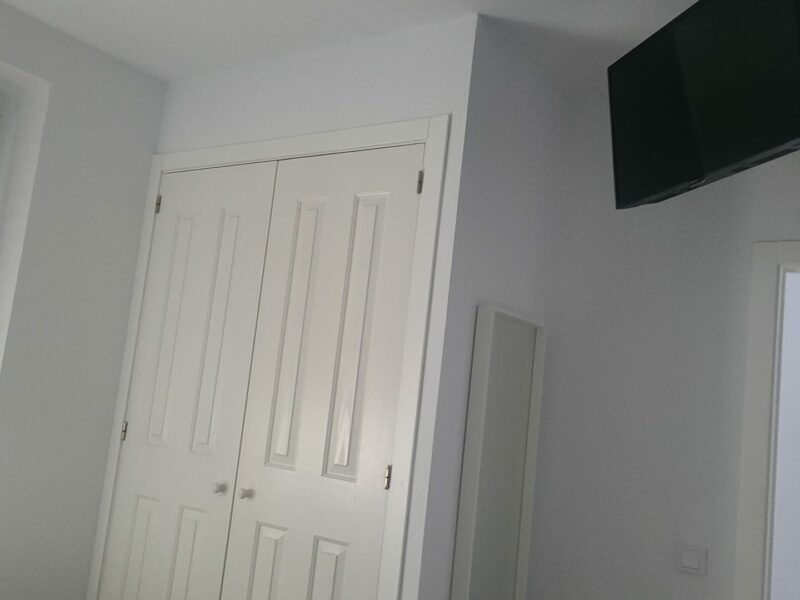 SE ALQUILA APARTAMENTO , EN COSTABALLENA (ROTA)