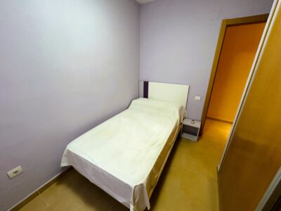 SE ALQUILA PISO EN PUERTO SAGUNTO A 100 METROS DE LA PLAYA