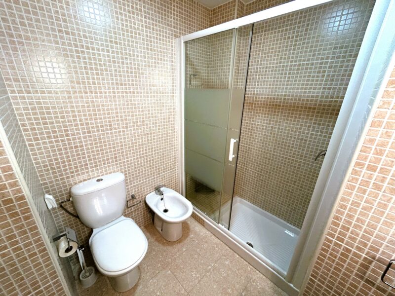 SE ALQUILA PISO EN PUERTO SAGUNTO A 100 METROS DE LA PLAYA