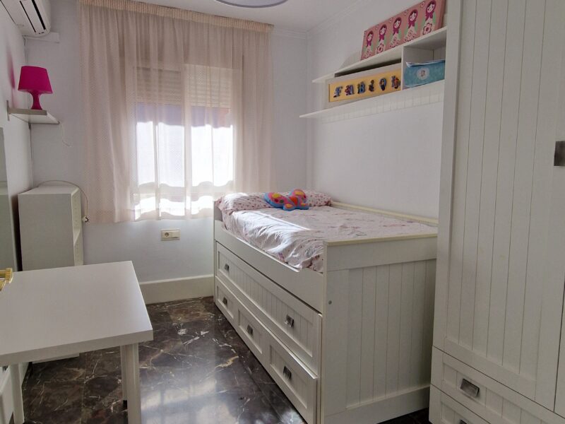 Piso 3 dormitorios, residencial con piscina