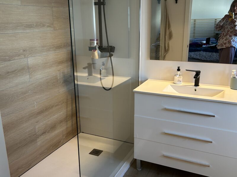 Casa de pueblo recién reformada en el centro de Pilas