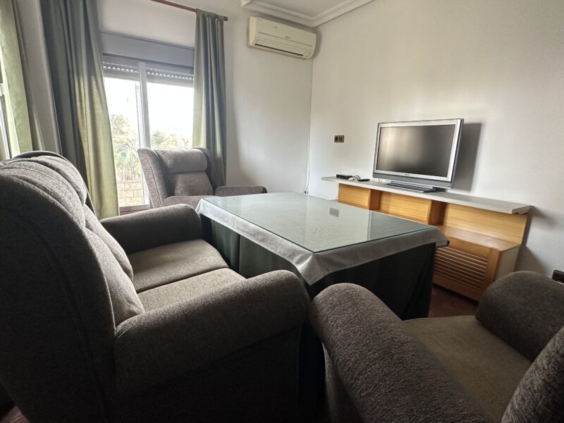 Habitacion en piso compartido con docentes