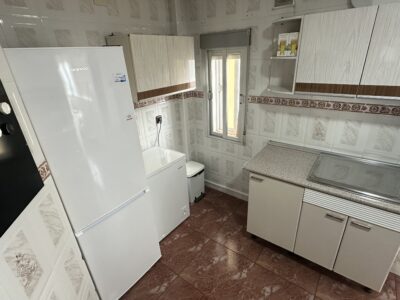 Habitacion en piso compartido con docentes