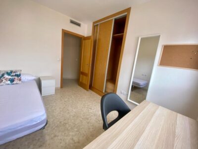 Piso muy luminosos en UJI