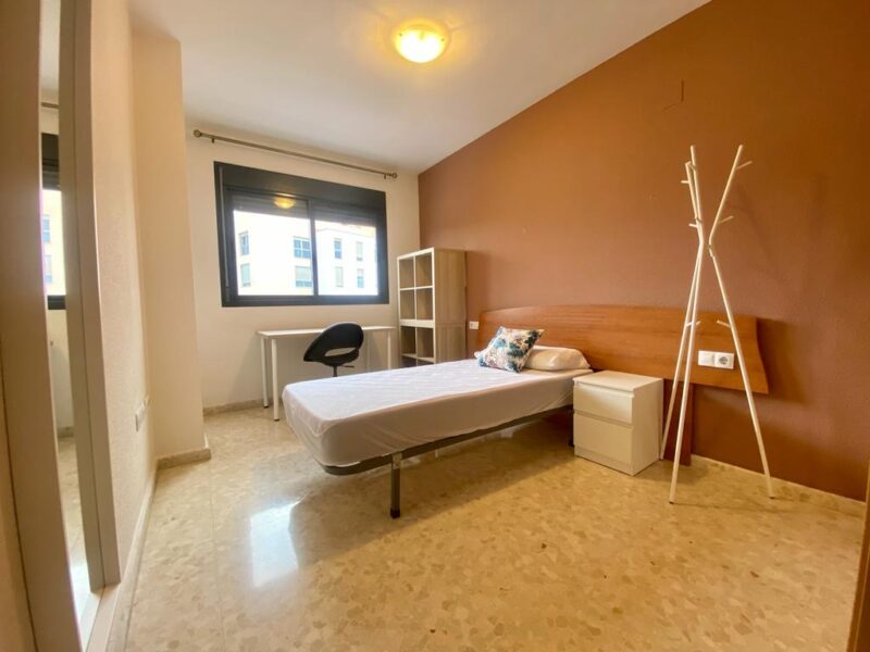 Piso muy luminosos en UJI