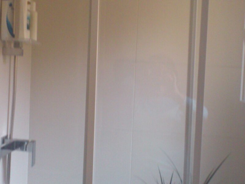 Habitación madera en Moncloa-Argüelles