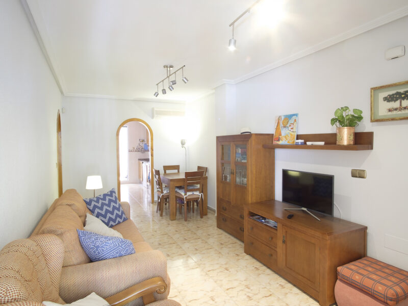 Apartamento bajo en la Marina junto a Parque Natural de Santa Pola