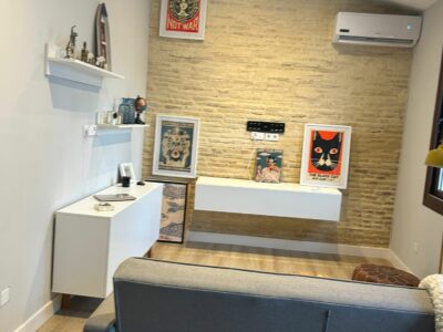 Casa de pueblo recién reformada en el centro de Pilas en una de sus mejores calles