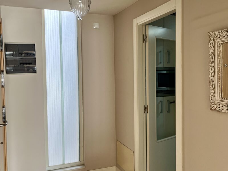 Piso de 80m. 2 habitaciones