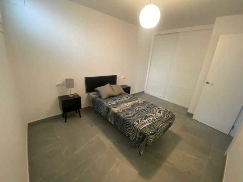 bajo de 2 habitaciones en Rincón de la Victoria
