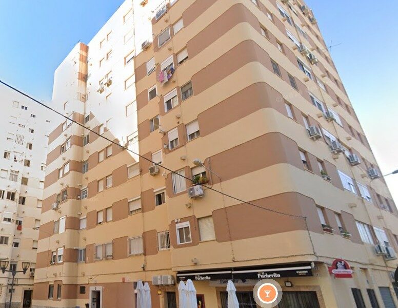 ¡Para Profesores! Luminoso piso de 3 hab. en Cádiz-Zona La Laguna (Temporada Escolar)