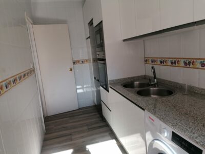 ¡Para Profesores! Luminoso piso de 3 hab. en Cádiz-Zona La Laguna (Temporada Escolar)